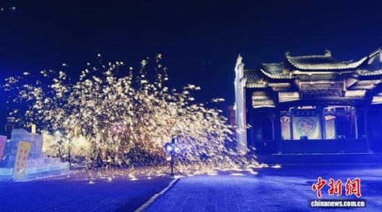 �����д����ϵ���Ļ��w��������ʯ���� �z