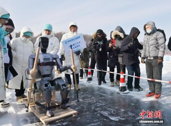 1��10���������L�����C(j��)�������������ϓ]��(d��ng)ѩ�����ڱ����ϊ^��������(�Y�ψD) ���� �z