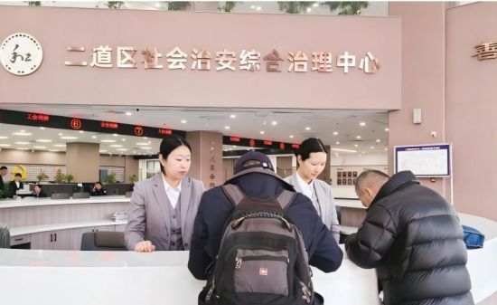 �����^(q��)����ΰ��C���������Ą�(chu��ng)�·���(w��)ģʽ�A��Ⱥ����ه��